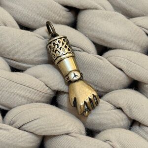 Vintage Silver Figa Hand Pendant Necklace